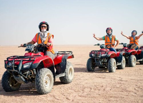 Safari na pustyni w Hurghadzie: Quady, wielbłądy i zachód słońca 🏜️